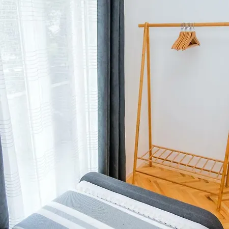 Apartment Lolly